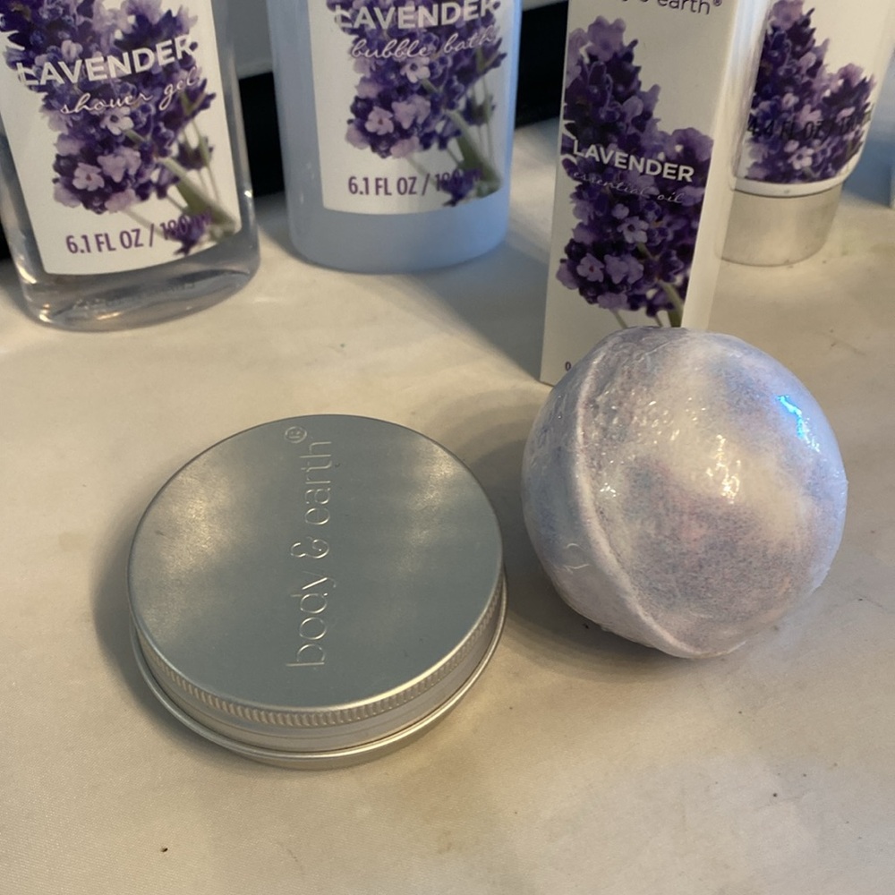 Lavender Bath Set - Picture 5 of 5